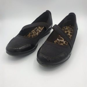 WEAR EVER "WYNN" BROWN SLIP ON MARYJANE FLATS